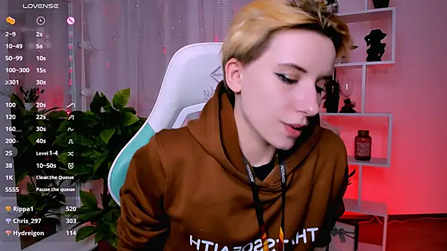 _Rein_ramm élő XXX-chatje