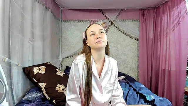 leila_bambi_ Adlı Modelin Canlı XXX Sohbeti