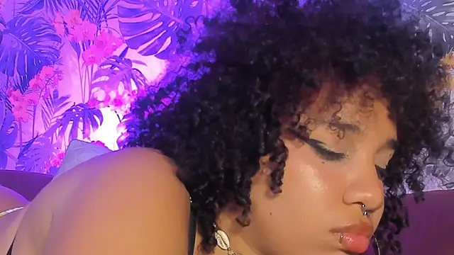 Czat XXX na żywo – Mila_lanes