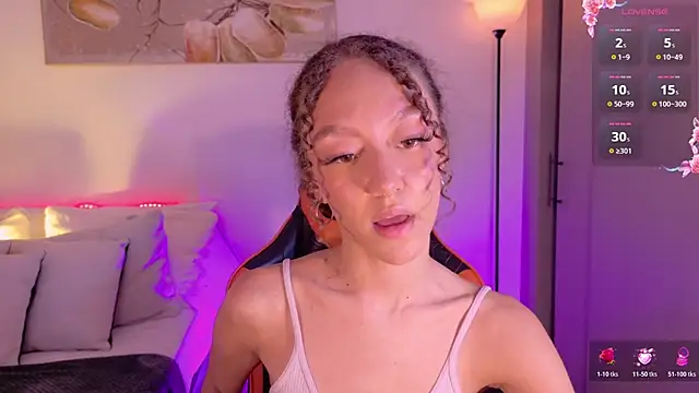 XXX chat uživo modela ChloeMoreti