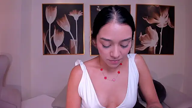 Онлайн чат XXX AmaliaCrus