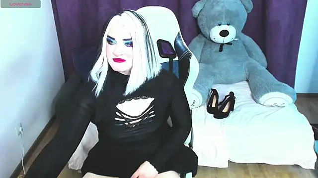 sexxx-queen: вебкам-шоу