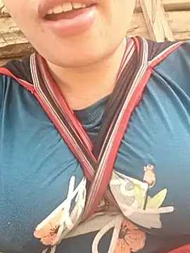 Pampirara Adlı Modelin Canlı XXX Sohbeti