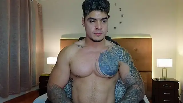 Steven_Velez 现场XXX聊天