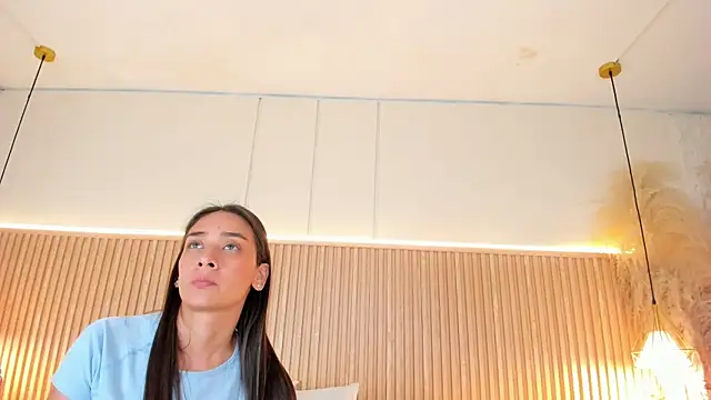 NahimiThompson Chat XXX live