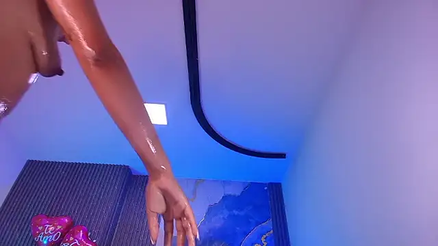 hot_dione's Live XXX Chat