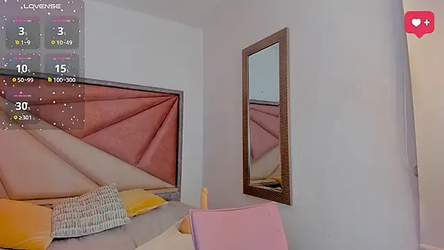 Živý XXX chat SaraWagner_