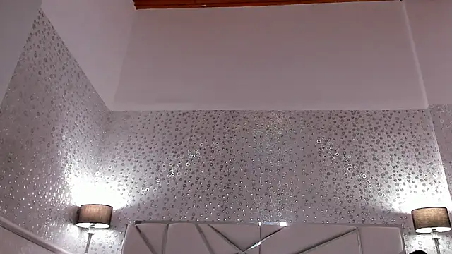 MaraBlake_'s Live Chat Room