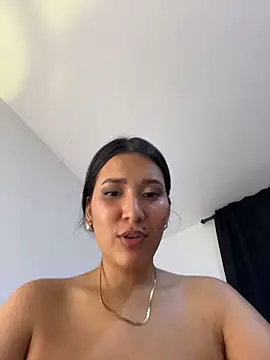 IsabellaJoness_ 라이브 XXX 채팅