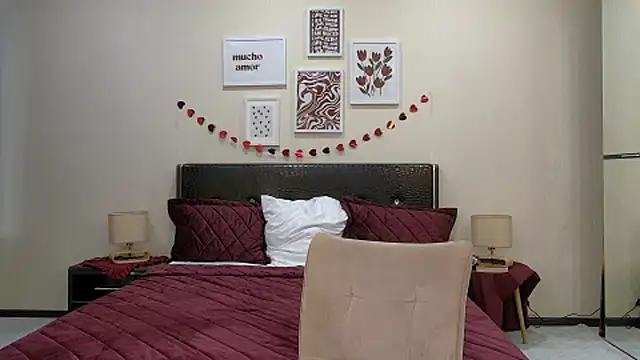 AdrianaTorres: απευθείας συνομιλία ΧΧΧ