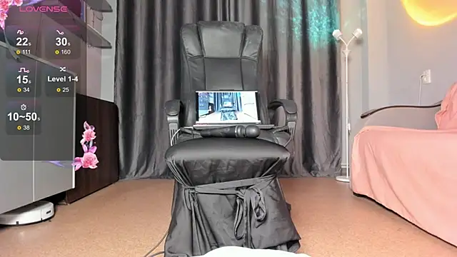 emy_lovee: απευθείας συνομιλία ΧΧΧ