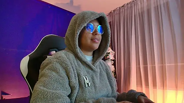 Chat XXX en directo de Emmapark_