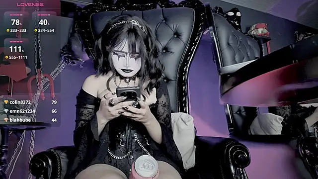 Navier__: онлайн-секс-чат