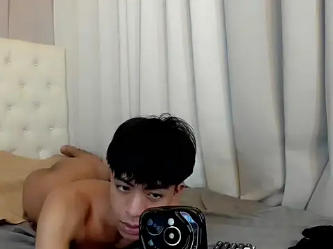 davincihugecock Show in webcam