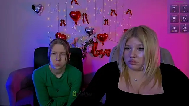 gloria_bubble élő XXX-chatje