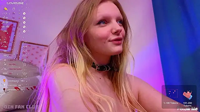 evangel1ne élő XXX-chatje