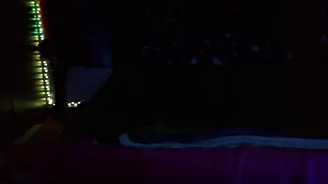 pussytight_pervert's Webcam Show