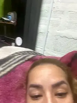 Brenda__222のライブXXXチャット