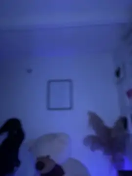 Chat +18 de Zarahs_Blare1 ao vivo