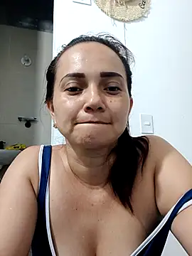 Amanda39's Live XXX Chat