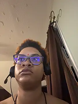 nickytheehawtie Chat XXX live