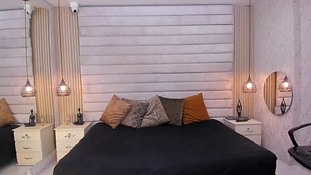 VictoriaaBlair's Live XXX Chat