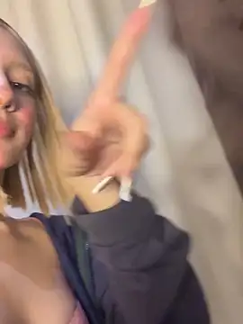 SweetBunnyGF – Live XXX-chat