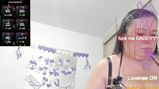 دردشة esmeraldamfc الجنسية المباشرة