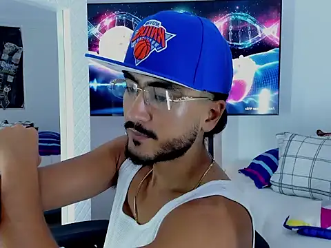 david__johnson372's Live XXX Chat