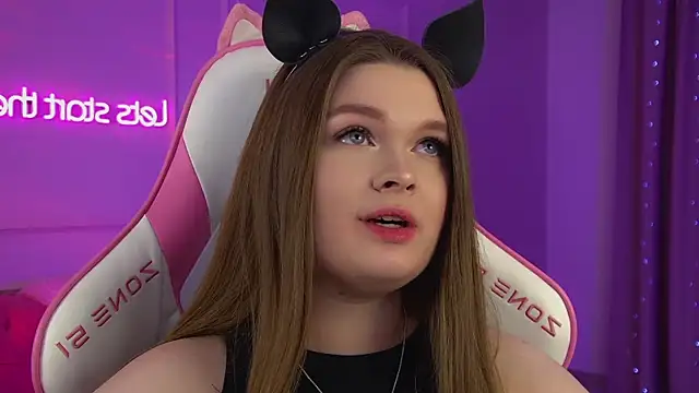 CrystalLyons 라이브 XXX 채팅