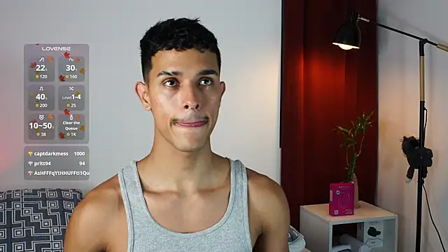 Busterspinter's Live XXX Chat