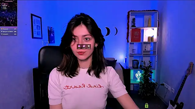 Chat +18 de kitniss_dreamy ao vivo