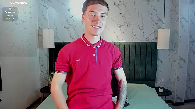 Lil_James Chat XXX live