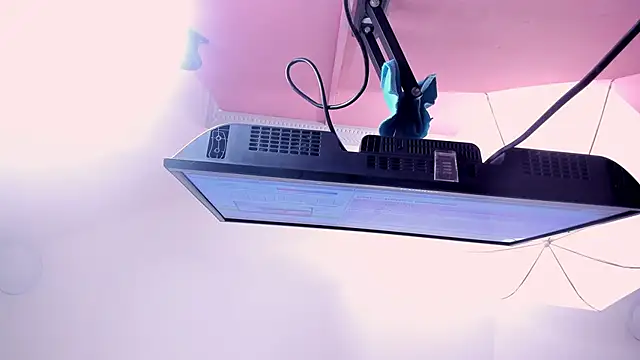 TylerGandi's Live XXX Chat