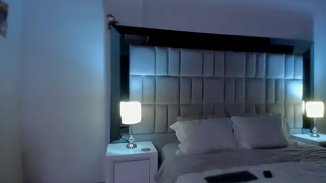 دردشة Tiffanyy_Lam الجنسية المباشرة