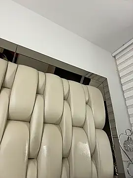 ALISSON_FOXXX1's Live XXX Chat