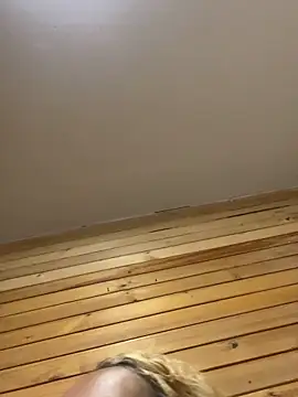 Alejandraa29 Webcam Show