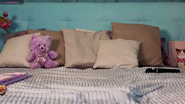 Aurora_Bennet: απευθείας συνομιλία ΧΧΧ