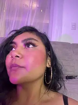 ItsEla's Live XXX Chat