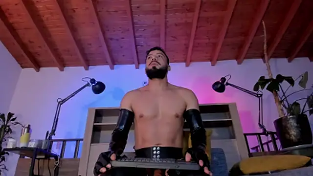 bruno_woods live XXX chat