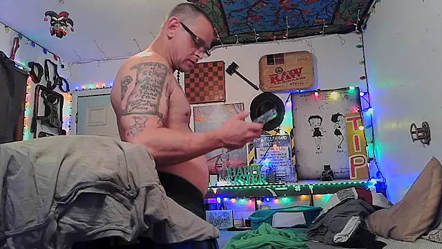 Buffshagswell 现场XXX聊天