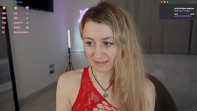 __Milana____: онлайн-секс-чат