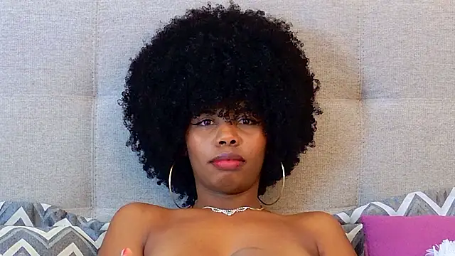 BeckySalas Adlı Modelin Canlı XXX Sohbeti