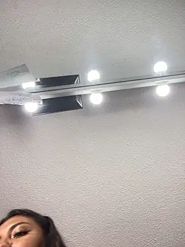 Issa_Santana Live XXX-chat