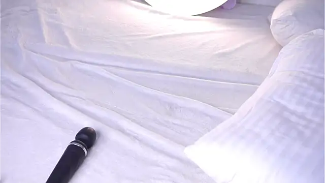 MelaniSeiver: онлайн-секс-чат