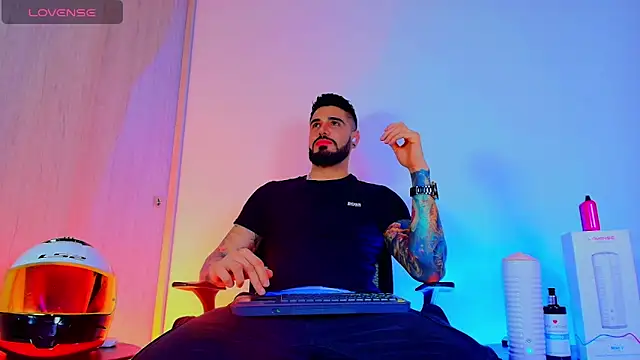 Chat +18 de Asmodeus_bael_ ao vivo