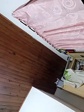 maleja23 Adlı Modelin Canlı XXX Sohbeti