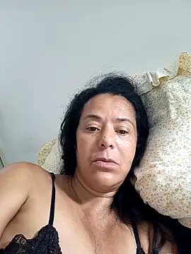 lucineia7 Adlı Modelin Canlı XXX Sohbeti