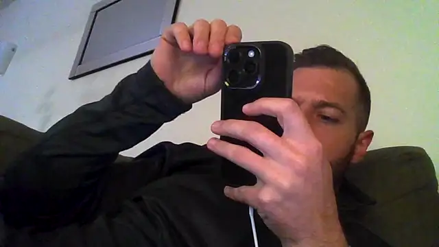 cheekycherryx Adlı Modelin Canlı XXX Sohbeti