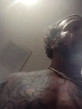 AceticPinscher Live XXX-chat